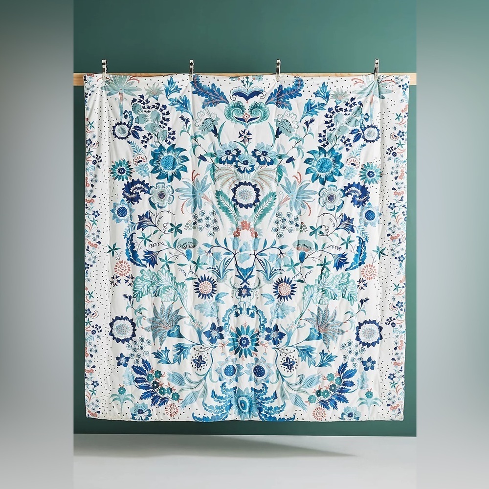 Anthropologie Velvet Hollyhock Quilt Size Queen with Shams NWT - Picture 3 of 13